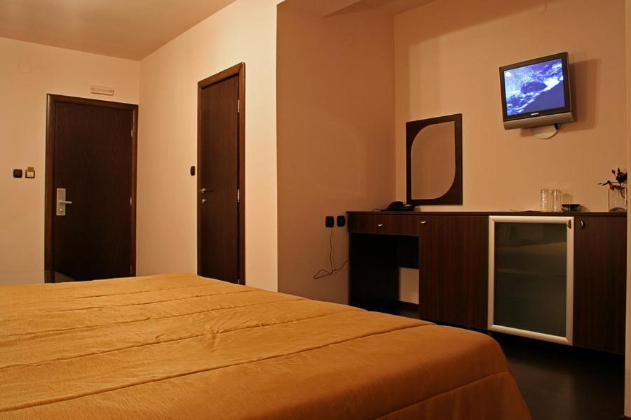 Hotel Finix Sandanski Habitación foto